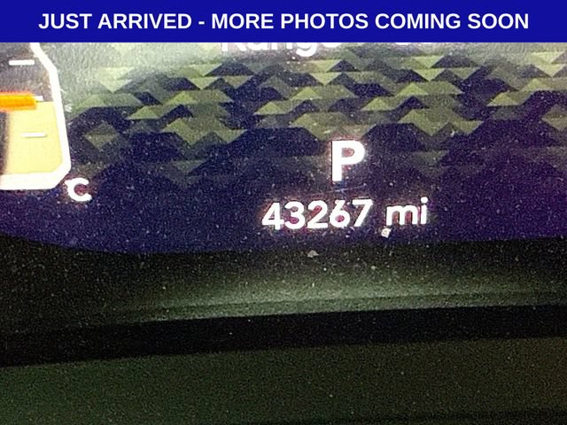 Used 2024 Jeep Gladiator Sport AWD/4WD image 12