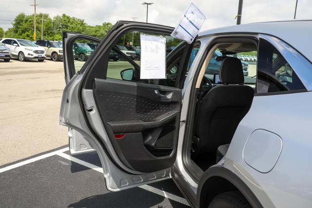 Certified 2020 Ford Escape SE FWD image 20