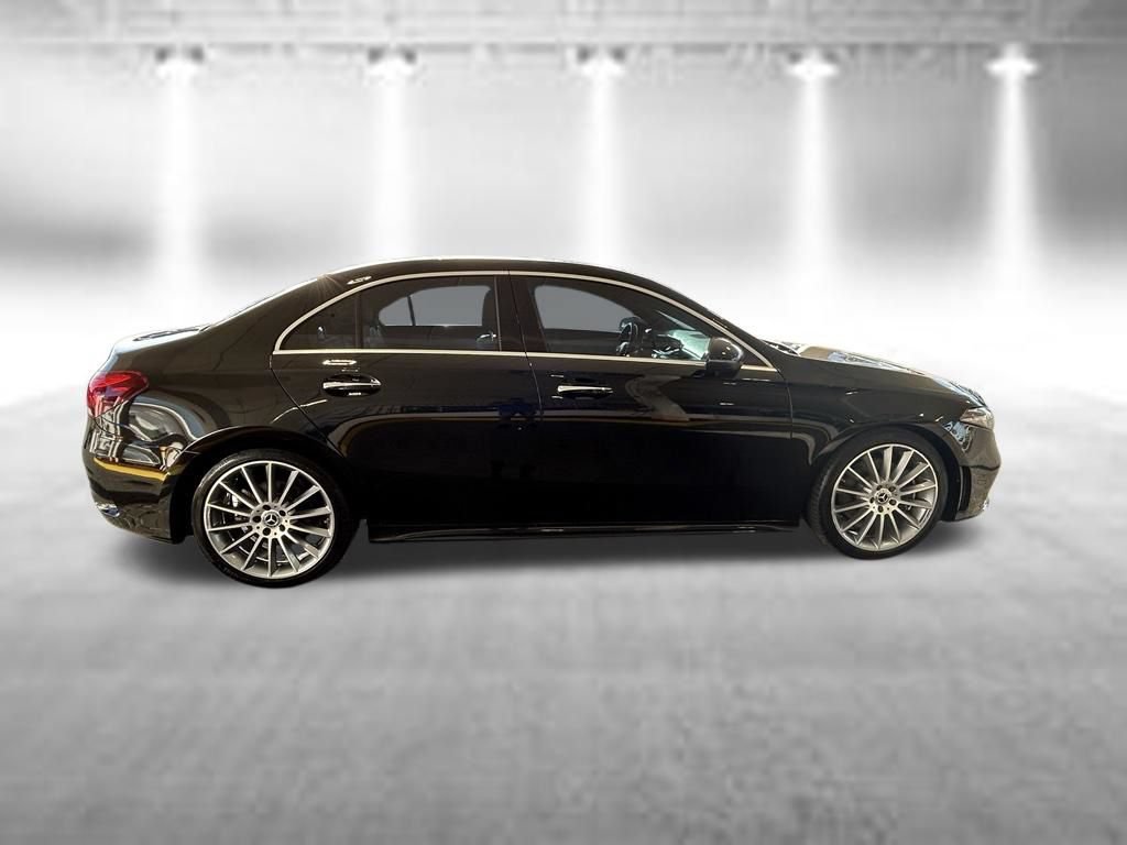Used 2020 Mercedes-Benz A 220 image 3