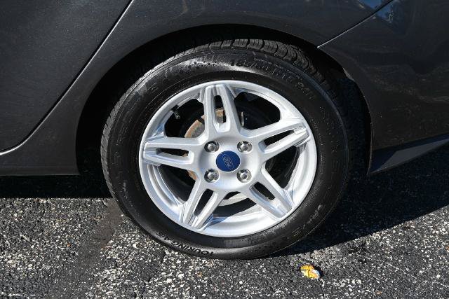 Certified 2019 Ford Fiesta SE w/ Cold Weather Package FWD image 14