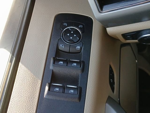 Certified 2020 Ford F150 Lariat image 25