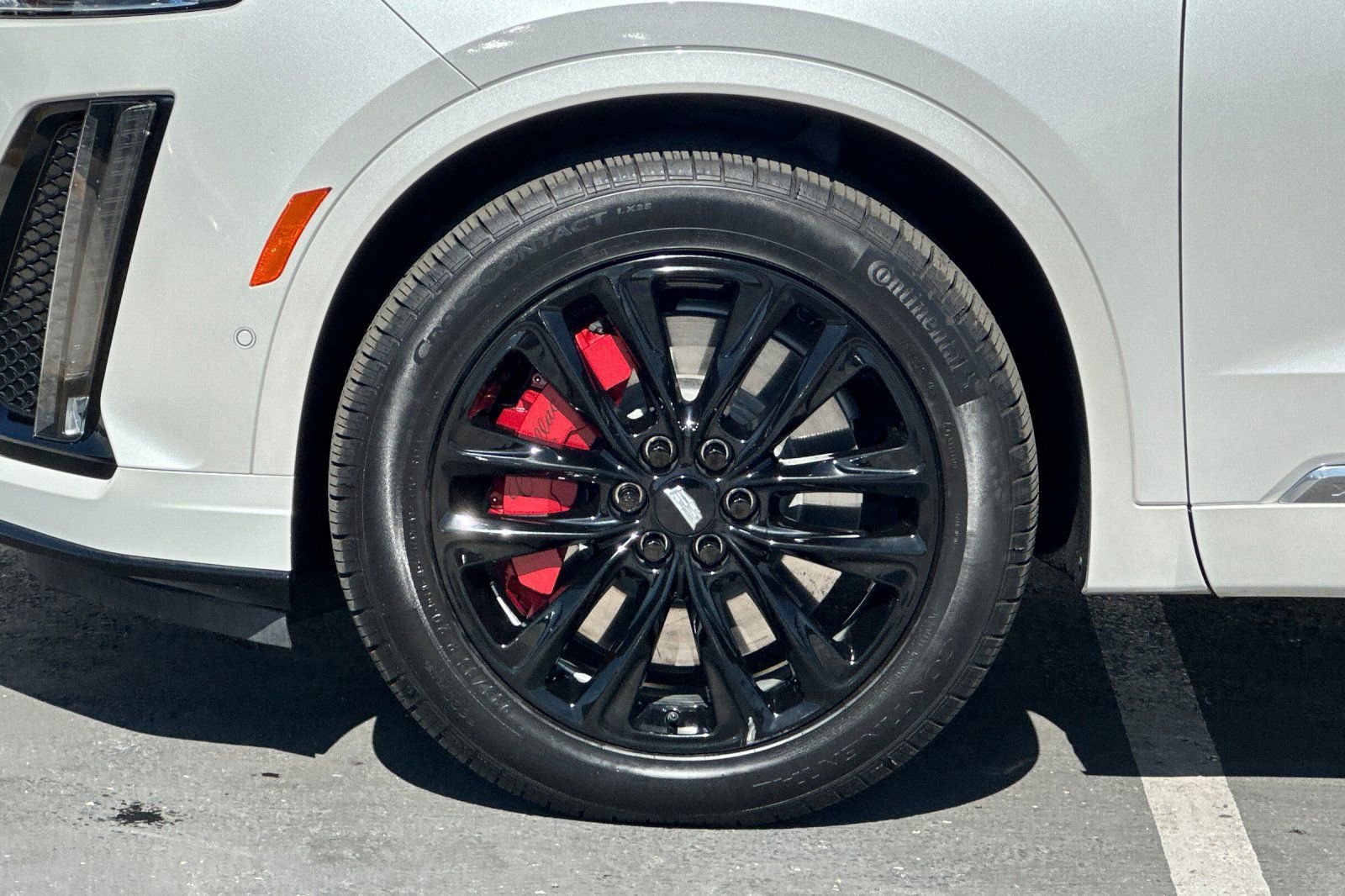 Used 2022 Cadillac XT6 Sport w/ Platinum Package image 27