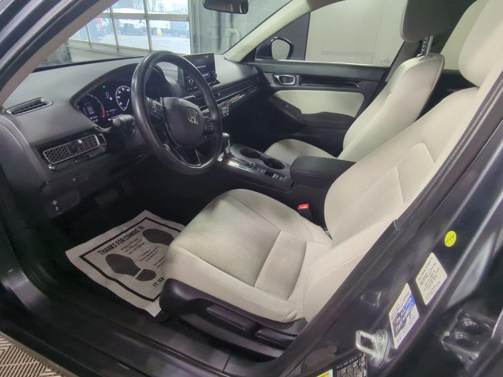 Used 2022 Honda Civic EX image 11