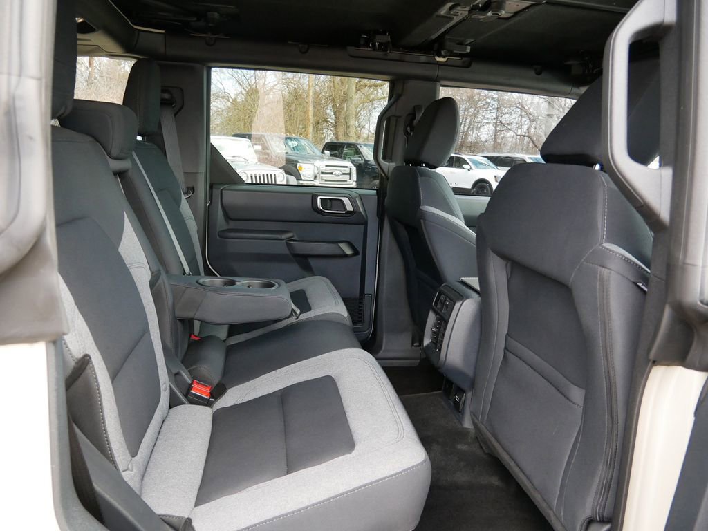 Certified 2025 Ford Bronco Big Bend image 9