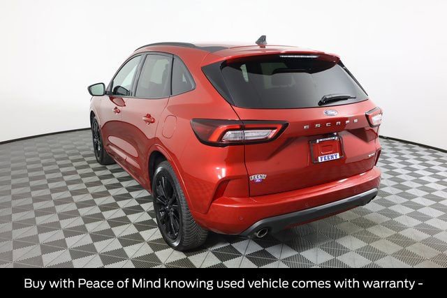 Certified 2023 Ford Escape ST-Line Elite image 3