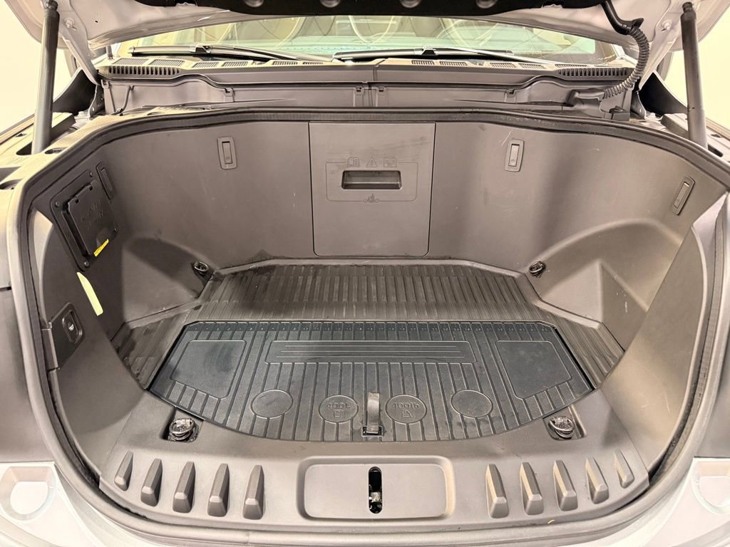 Certified 2024 Ford F150 Lightning Flash AWD/4WD image 6