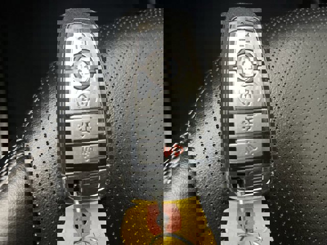 Certified 2024 Ford Escape Platinum image 34