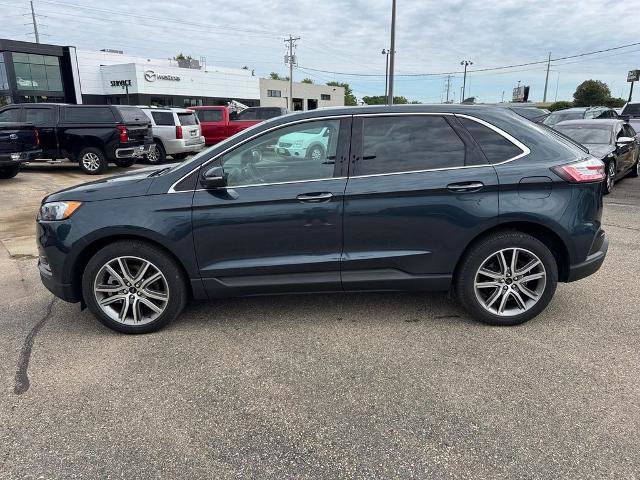 Certified 2024 Ford Edge Titanium AWD/4WD image 3