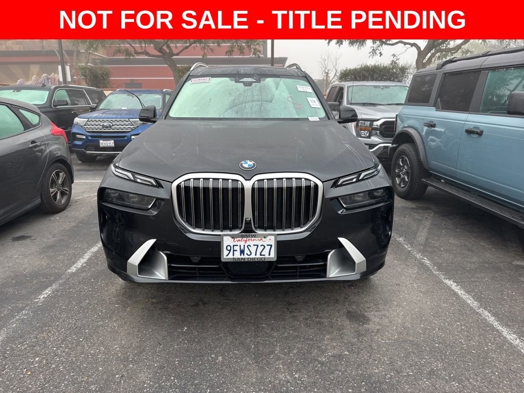 Used 2023 BMW X7 xDrive40i w/ Parking Assistance Package image 17