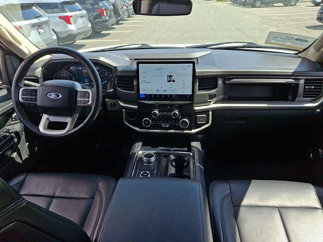 Certified 2024 Ford Expedition XLT AWD/4WD image 15