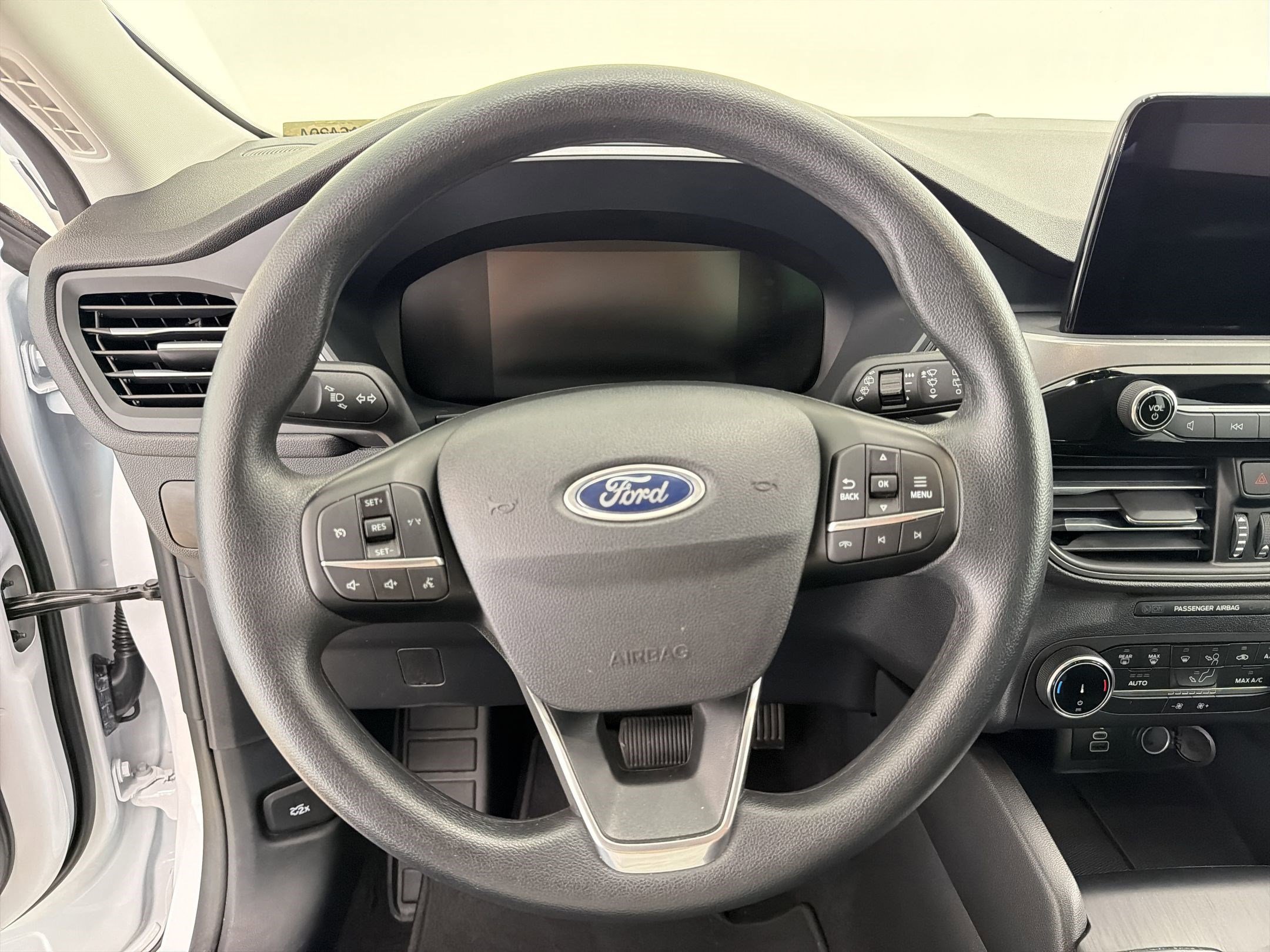 Certified 2025 Ford Escape Active image 17