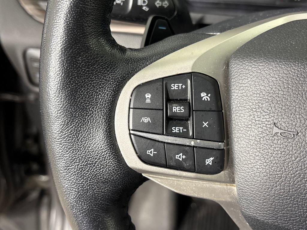 Certified 2020 Ford Explorer Limited w/ Hybrid Equipment Group 310A RWD image 18