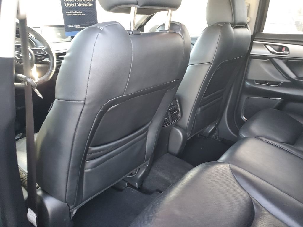 Used 2018 MAZDA CX-9 Touring w/ Touring Premium Package image 9