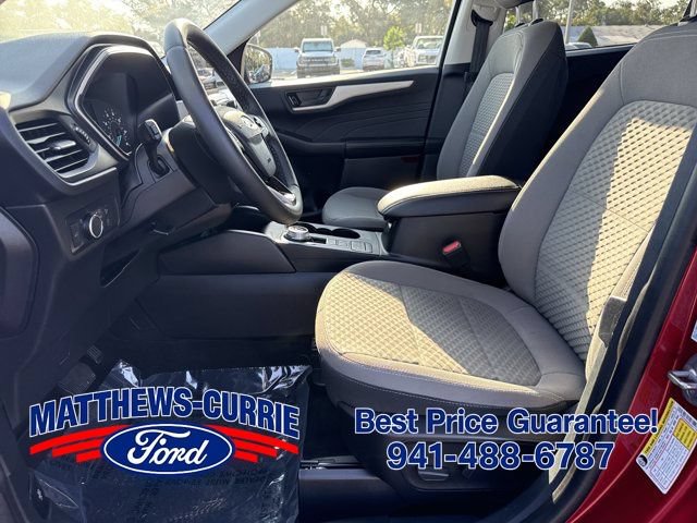 Certified 2022 Ford Escape SE w/ Convenience Package FWD image 9