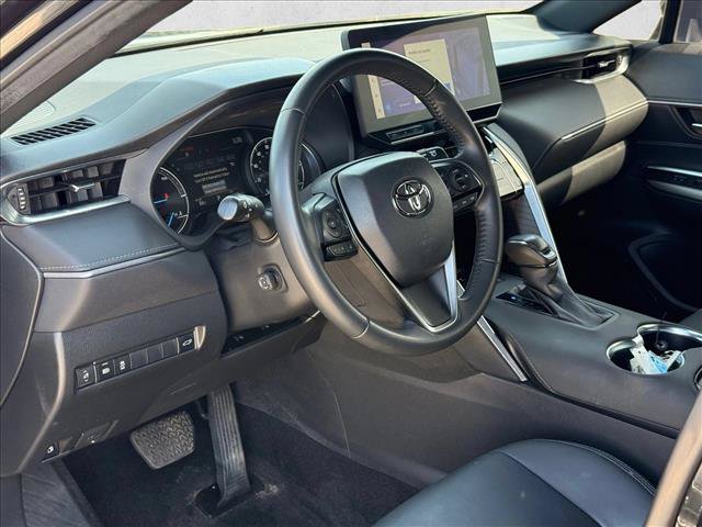 Used 2023 Toyota Venza XLE AWD/4WD image 9