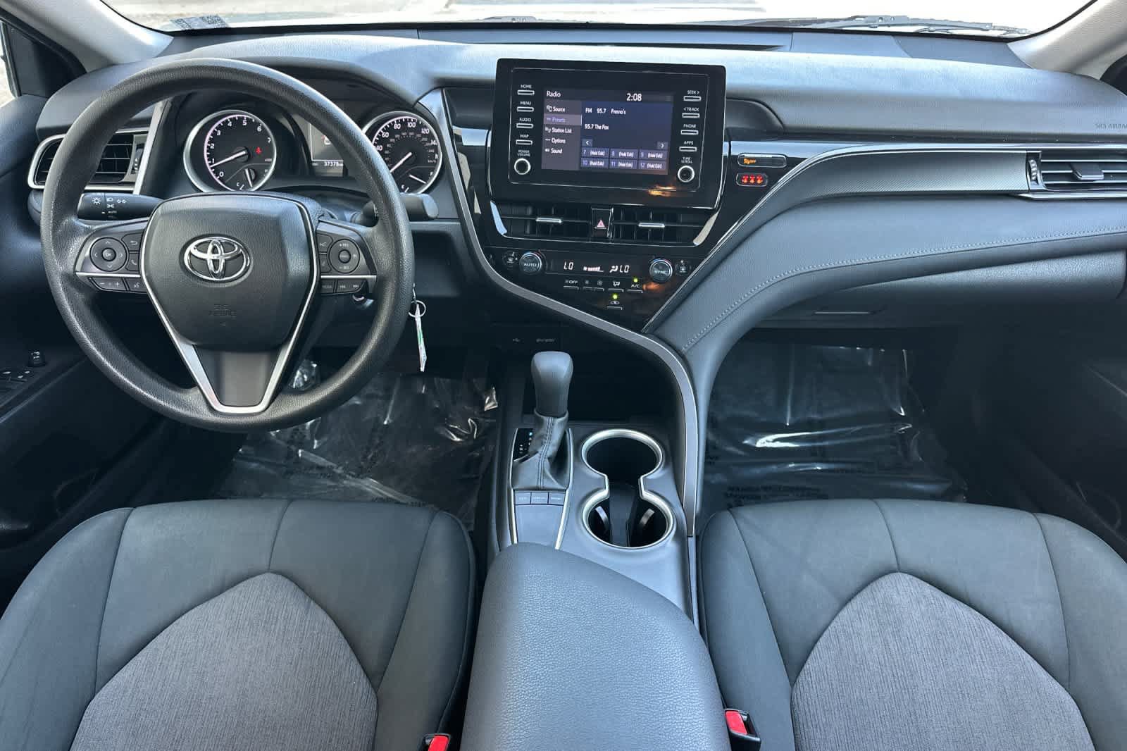 Used 2024 Toyota Camry LE FWD image 3