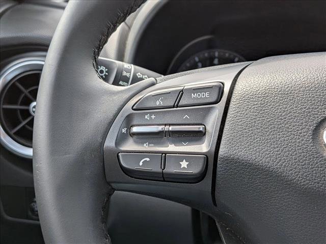 Used 2022 Hyundai Kona SEL w/ Convenience Package AWD/4WD image 12