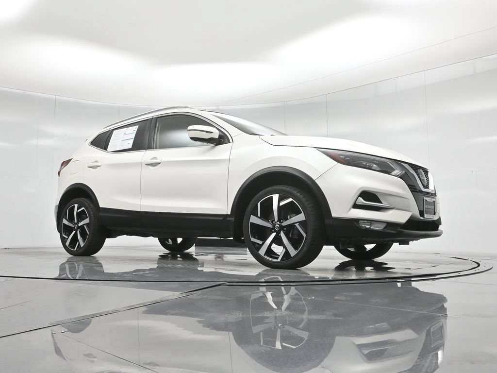 Used 2020 Nissan Rogue Sport SL w/ Premium Package FWD image 49