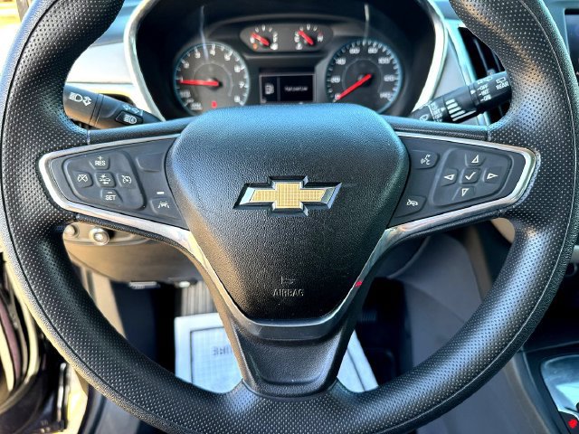 Used 2020 Chevrolet Equinox LS w/ LS Convenience Package FWD image 12