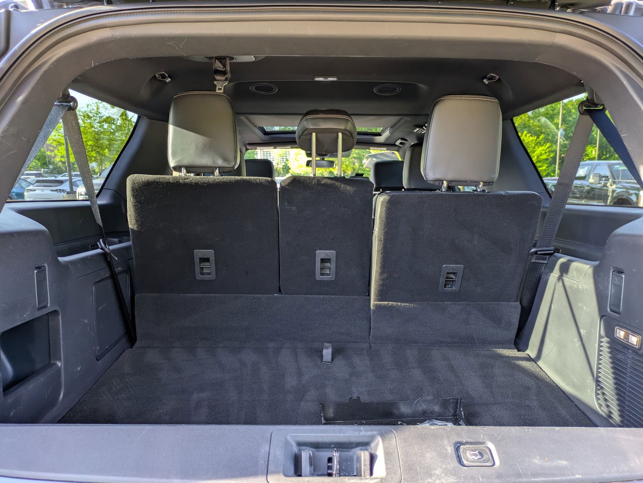 Certified 2025 Ford Expedition Max Platinum w/ Stealth Appearance Package AWD/4WD image 34