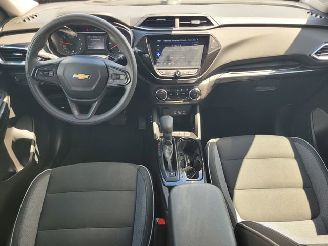 Used 2021 Chevrolet TrailBlazer LT w/ Convenience Package FWD image 14