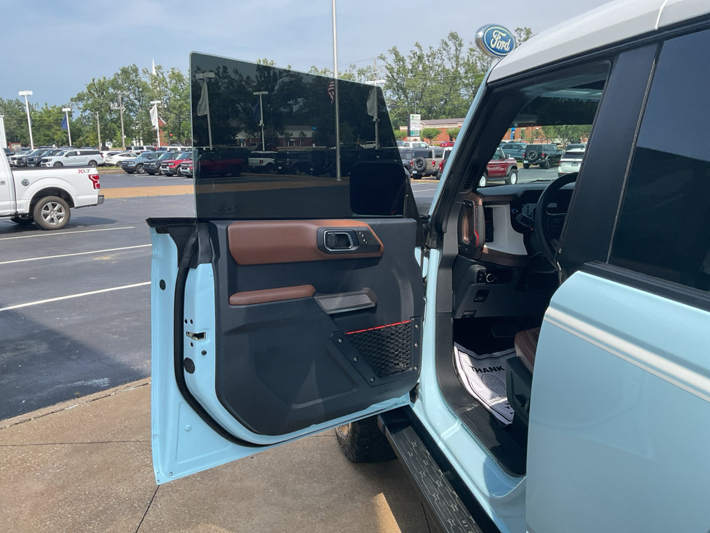 Certified 2023 Ford Bronco Heritage Edition AWD/4WD image 18