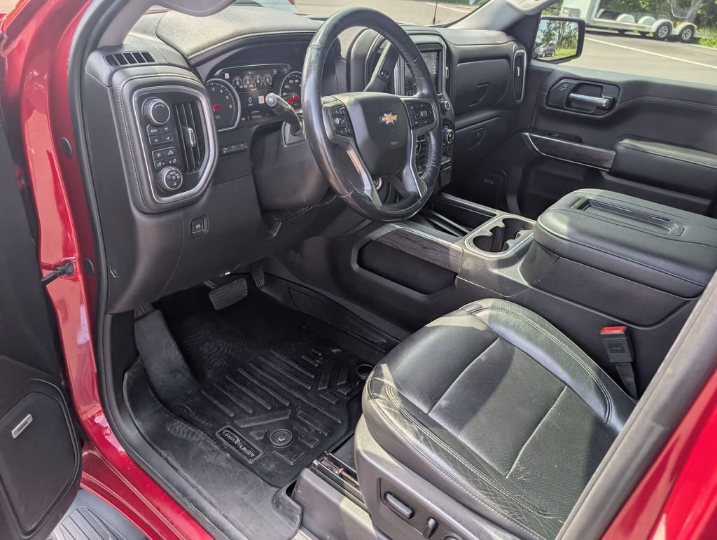 Used 2019 Chevrolet Silverado 1500 LTZ AWD/4WD image 11