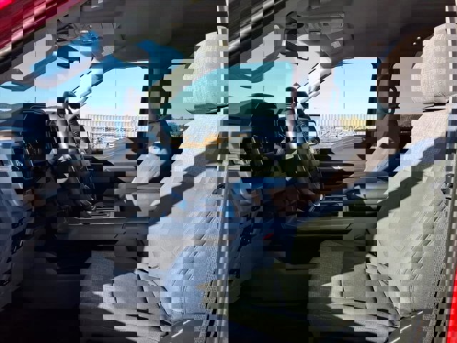 Certified 2022 Ford F150 XLT w/ Equipment Group 302A High image 26