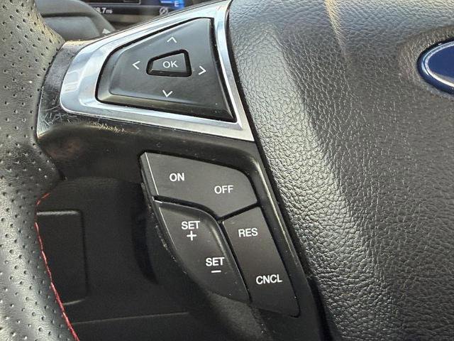 Certified 2024 Ford Edge ST-Line AWD/4WD image 14