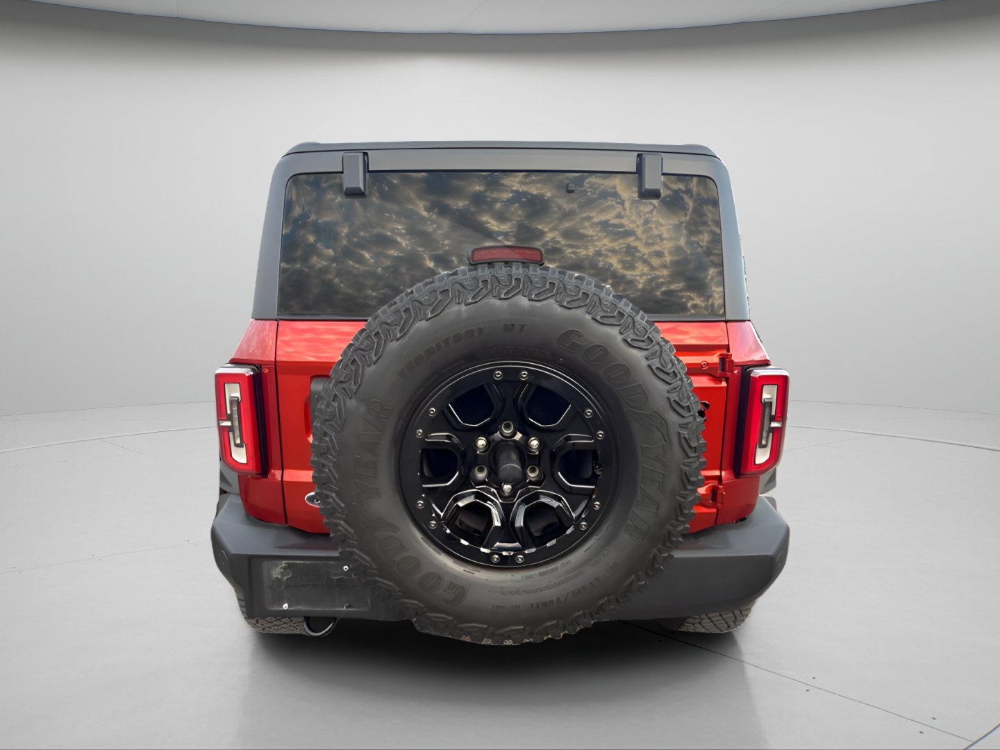 Certified 2022 Ford Bronco Wildtrak AWD/4WD image 9