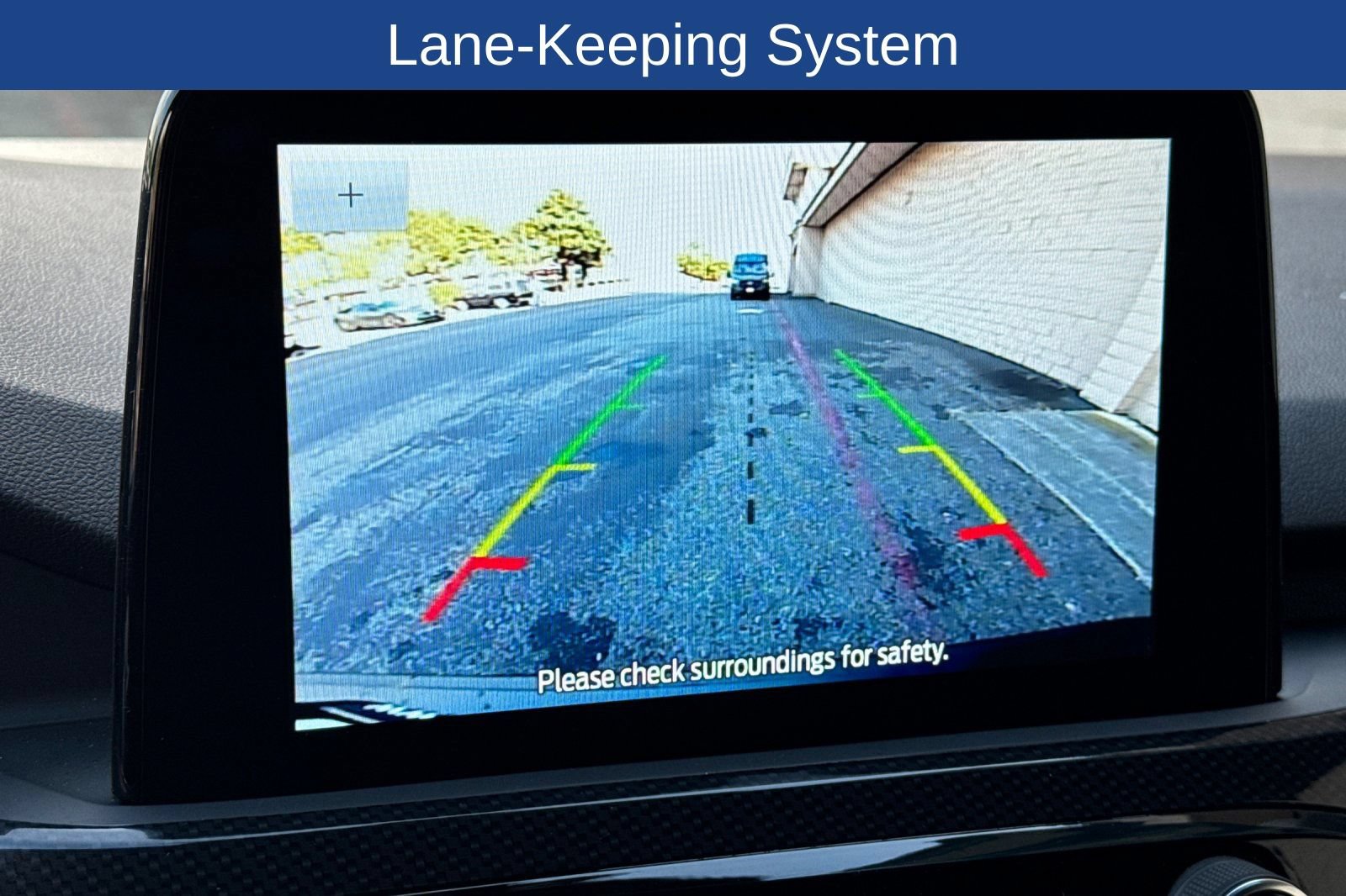 Certified 2025 Ford Escape ST-Line Select AWD/4WD image 24
