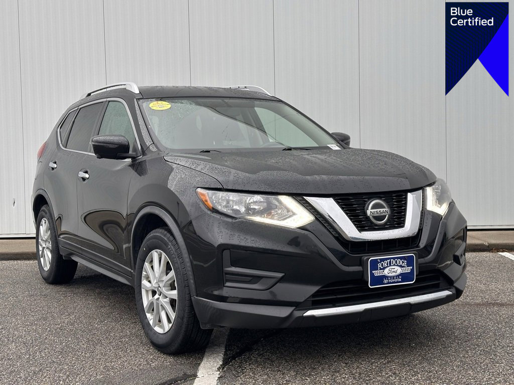 Used 2018 Nissan Rogue SV w/ Premium Package image 1