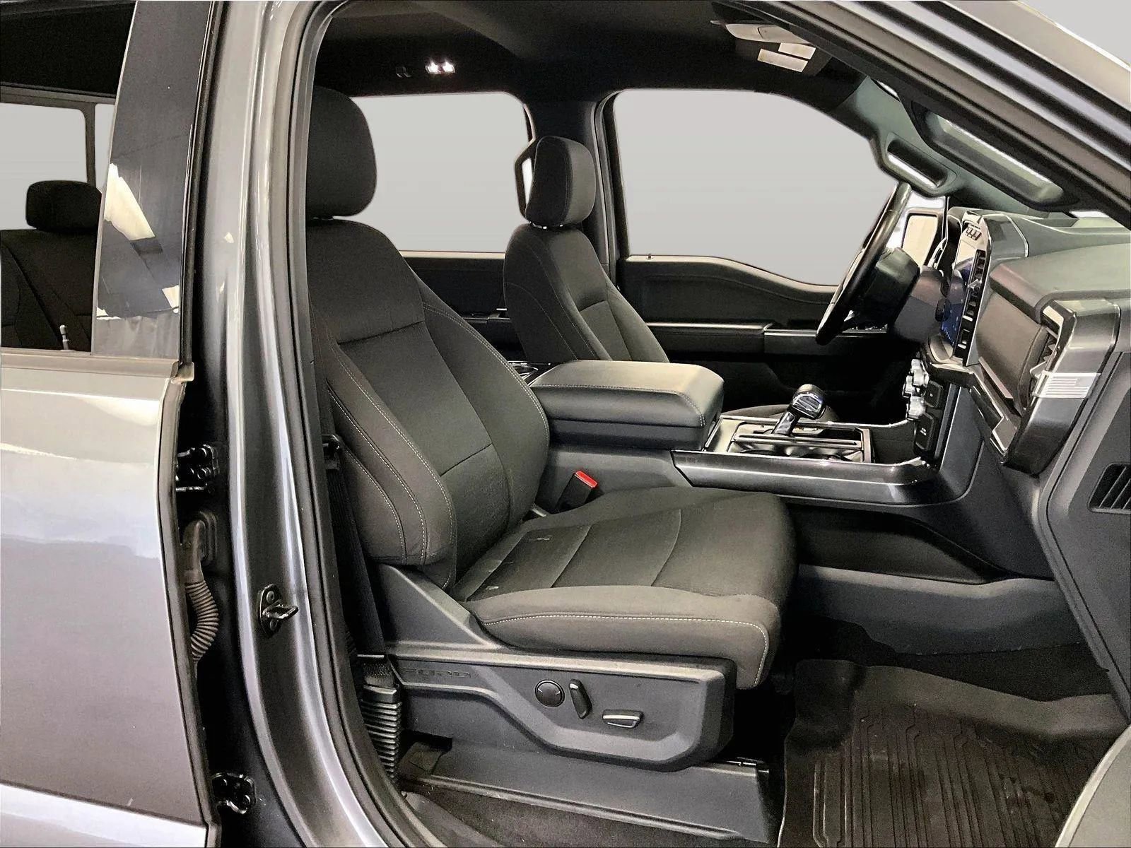 Certified 2023 Ford F150 XLT w/ Equipment Group 302A High image 7