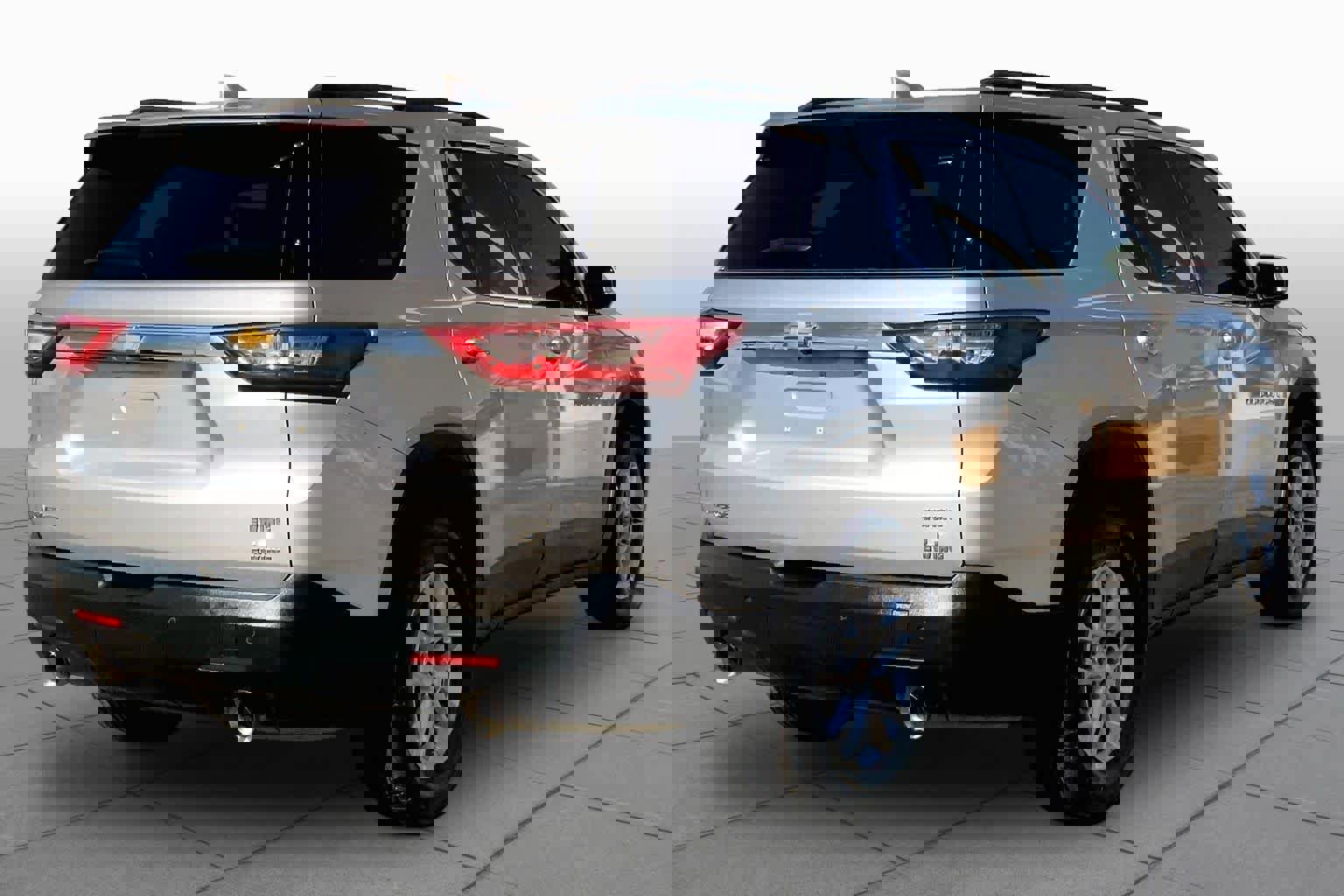 Used 2019 Chevrolet Traverse LT image 4