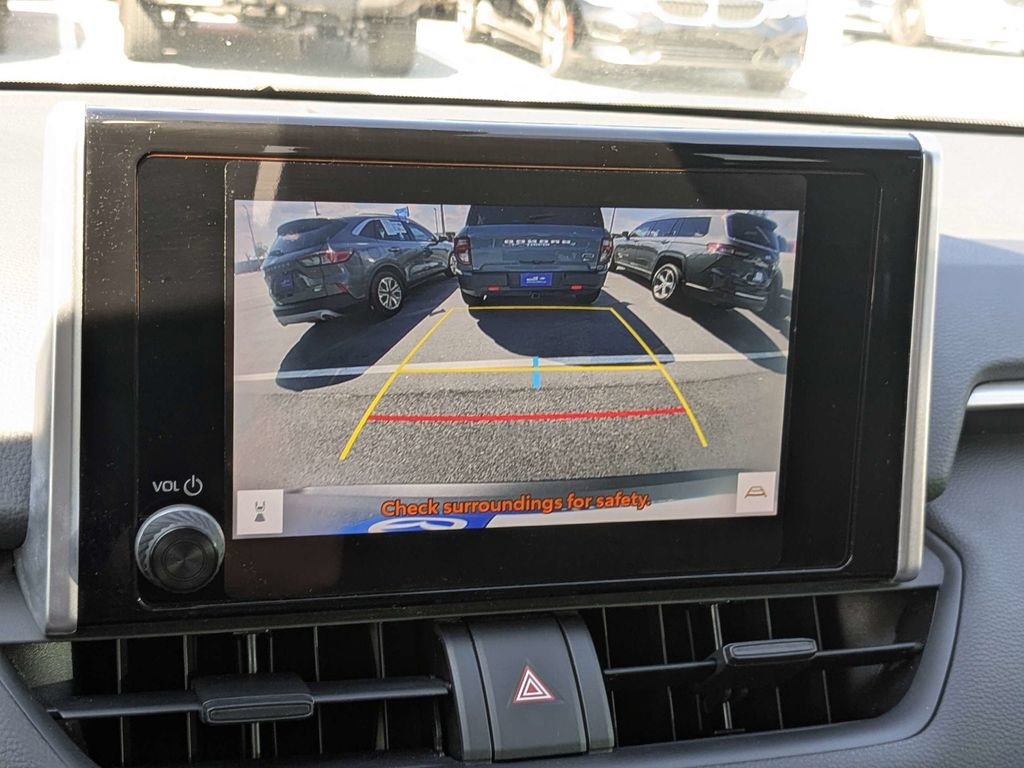Used 2024 Toyota RAV4 LE FWD image 24