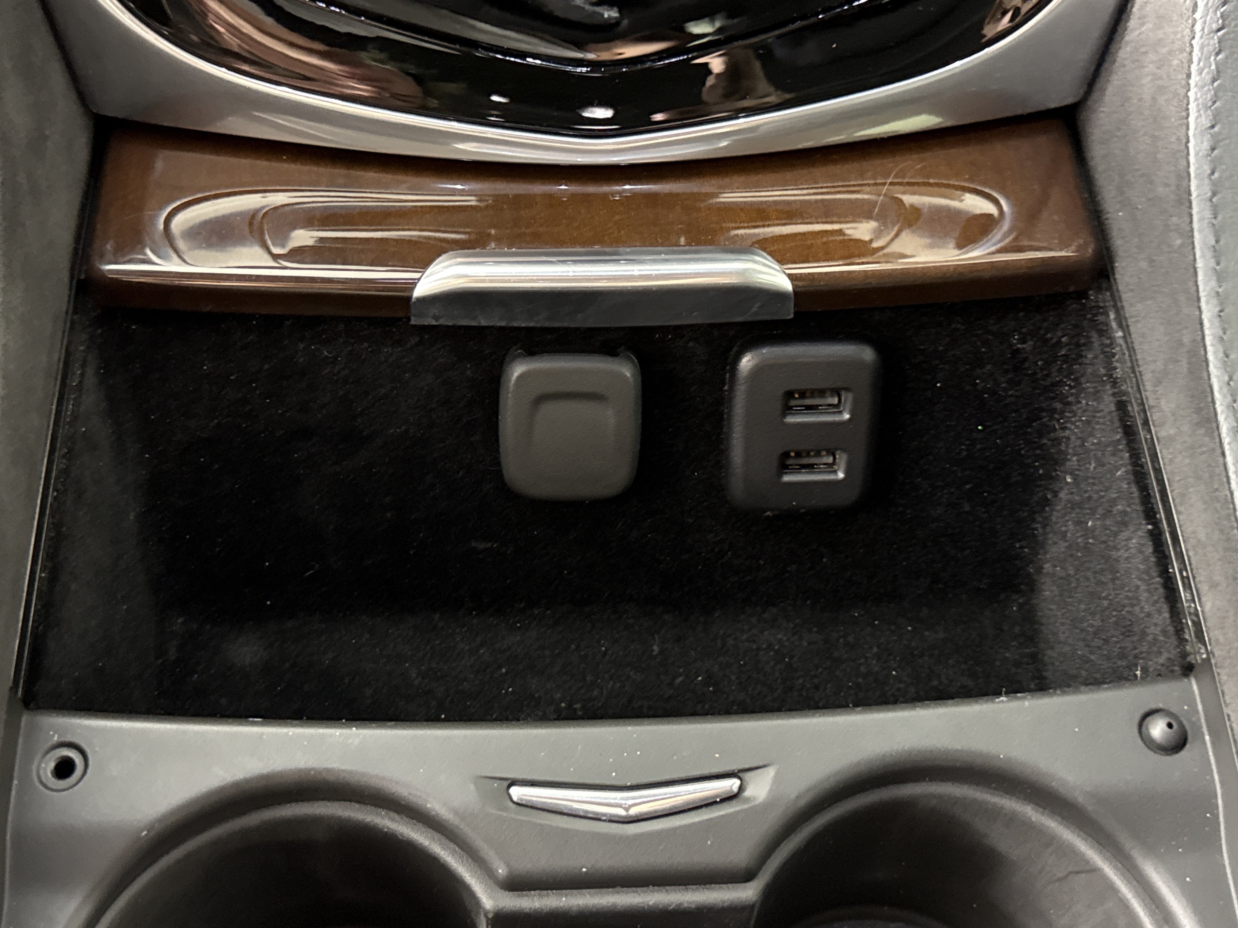 Used 2020 Cadillac Escalade Luxury RWD image 23