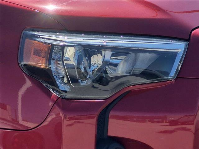 Used 2022 Toyota 4Runner SR5 Premium w/ Moonroof Package AWD/4WD image 4