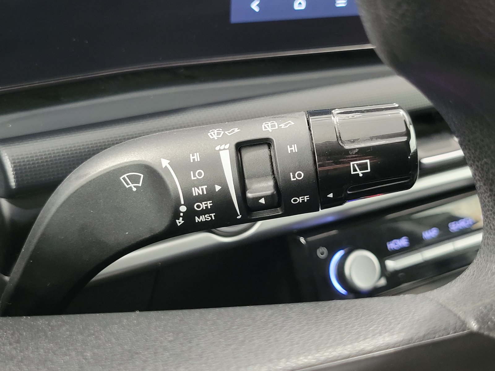 Used 2025 Hyundai Tucson SEL AWD/4WD image 18