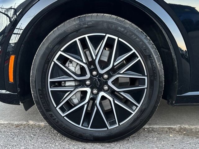 Certified 2024 Ford Mustang Mach-E Premium image 28