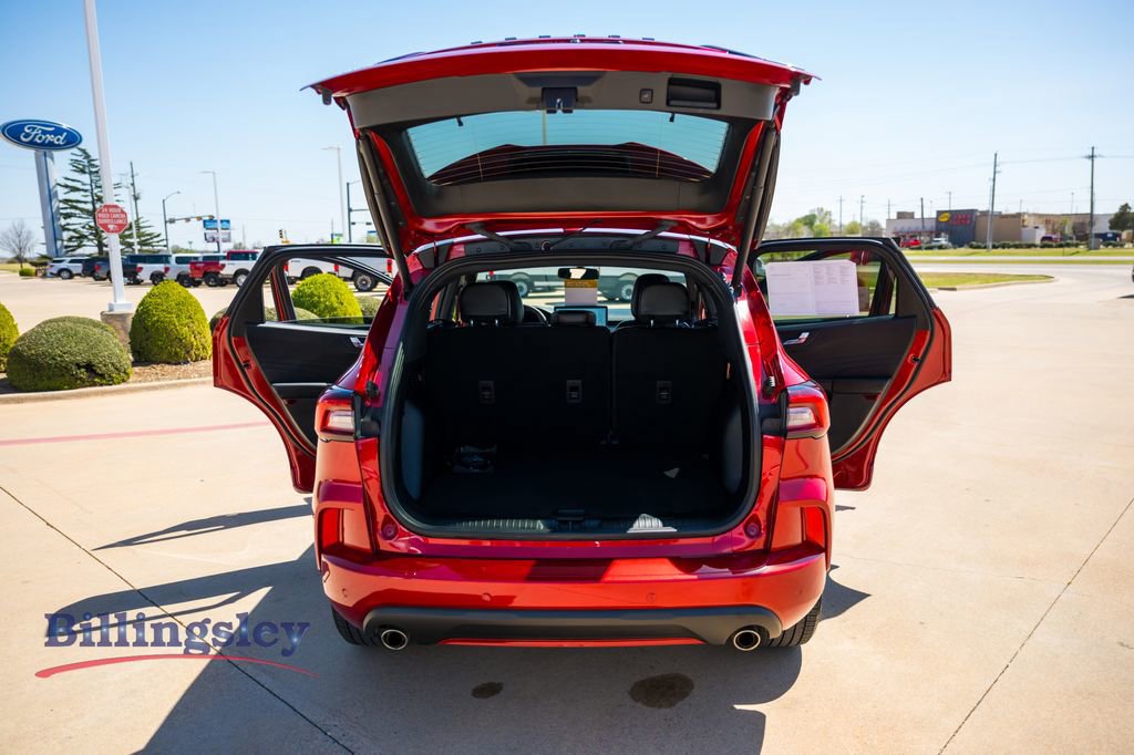 Certified 2024 Ford Escape ST-Line Elite image 17