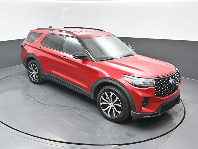 Certified 2025 Ford Explorer ST-Line AWD/4WD image 18