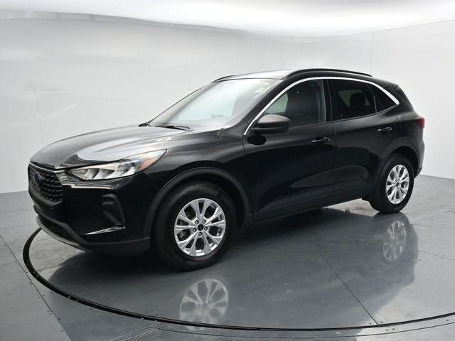 Certified 2023 Ford Escape Active AWD/4WD image 4