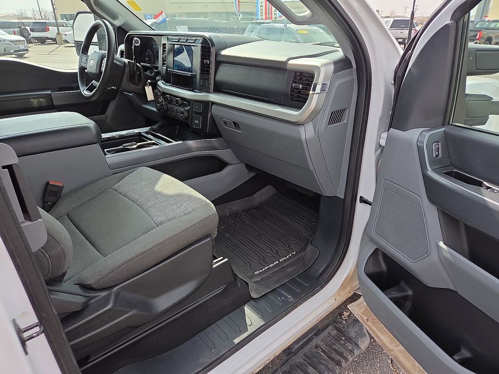 Certified 2024 Ford F350 XLT image 13