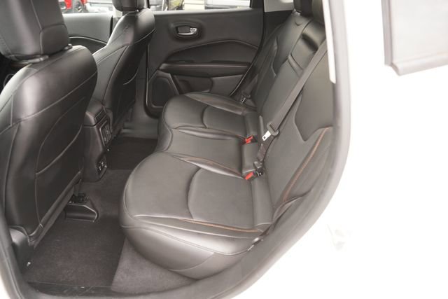 Used 2019 Jeep Compass Limited w/ Safety & Security Group AWD/4WD image 12