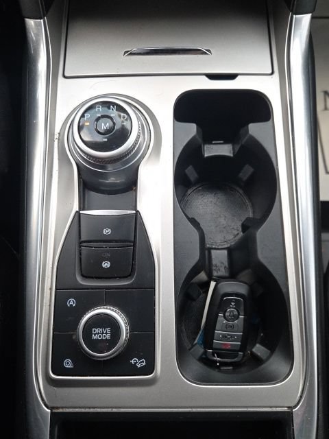 Certified 2020 Ford Explorer XLT w/ Equipment Group 202A AWD/4WD image 36