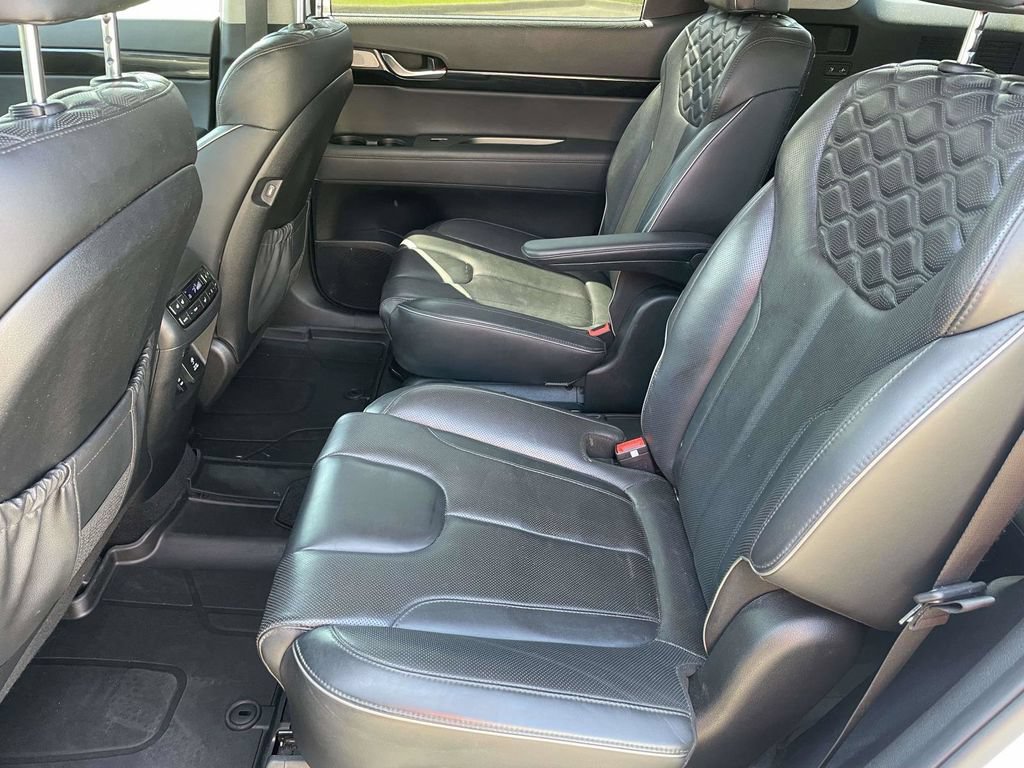 Used 2022 Hyundai Palisade Limited AWD/4WD image 12