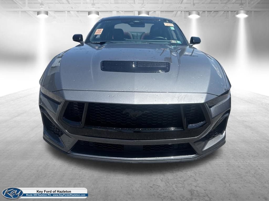 Certified 2025 Ford Mustang GT Premium RWD image 2