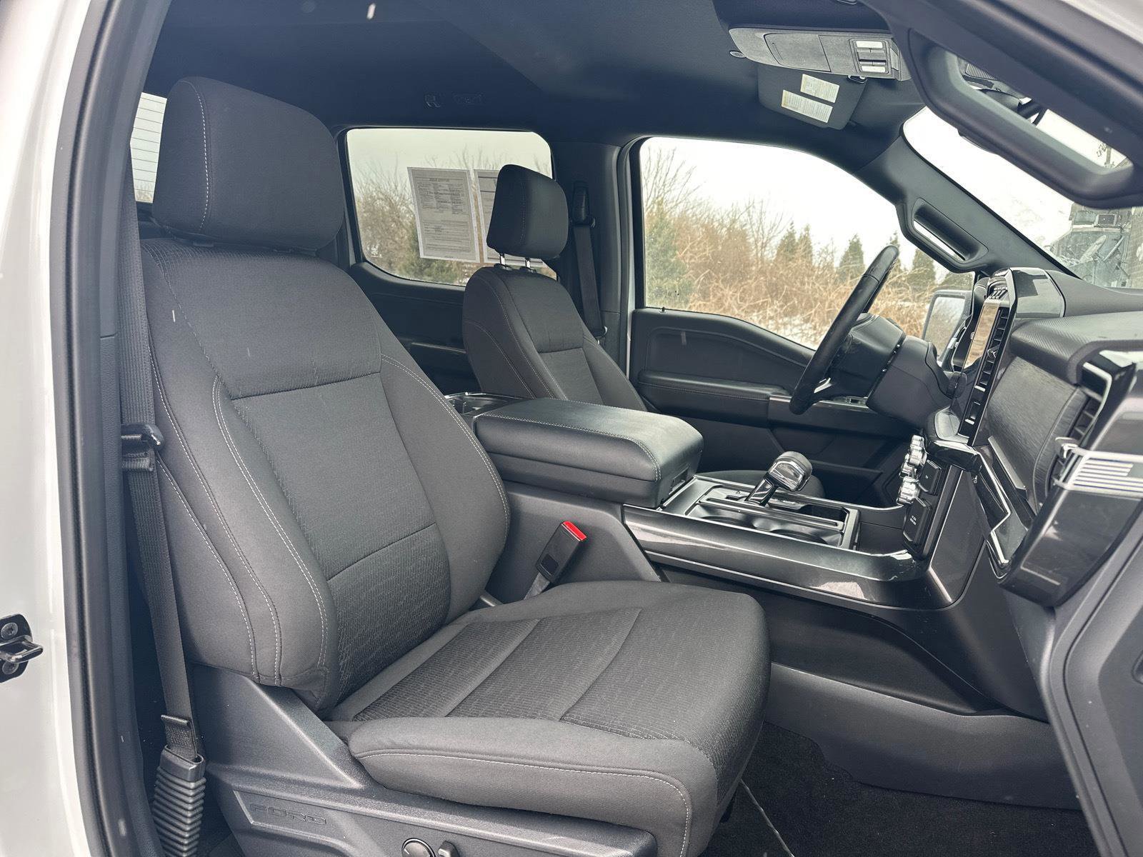 Certified 2022 Ford F150 XLT w/ Equipment Group 302A High image 21