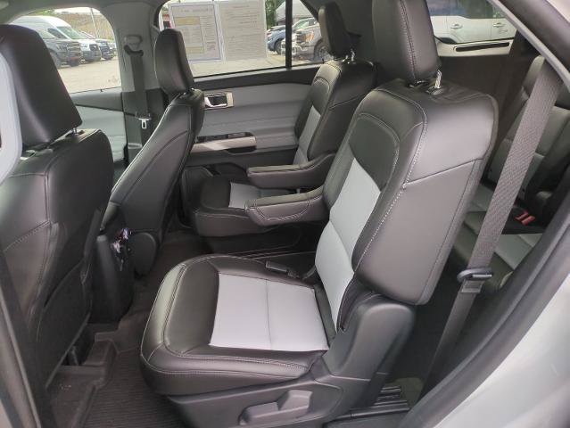 Certified 2023 Ford Explorer XLT w/ Equipment Group 202A AWD/4WD image 19