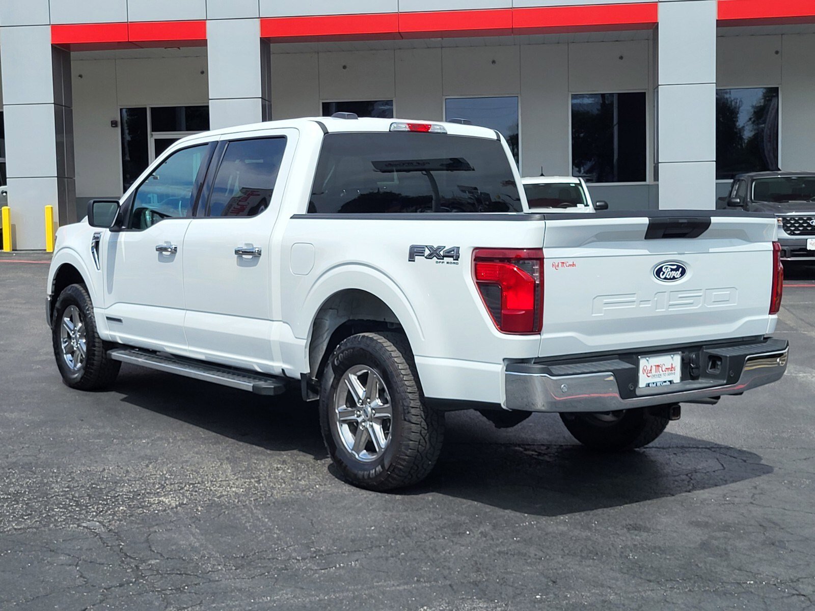 Certified 2025 Ford F150 XLT w/ Equipment Group 301A Standard AWD/4WD image 6